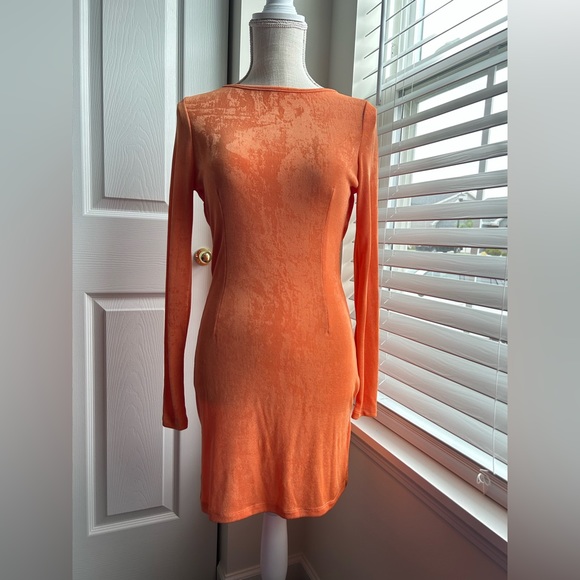 Lioness Montana Shimmer Orange Open Back Long Sleeve Mini Dress - Picture 4 of 9